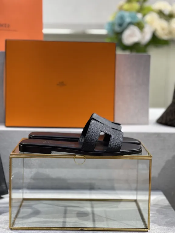 Hermes Shoe 